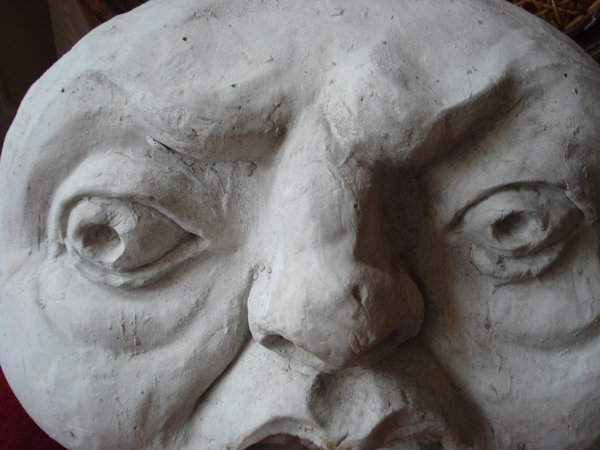 150-1609 Stein mit Gesicht 27 x 40 x 23 cm