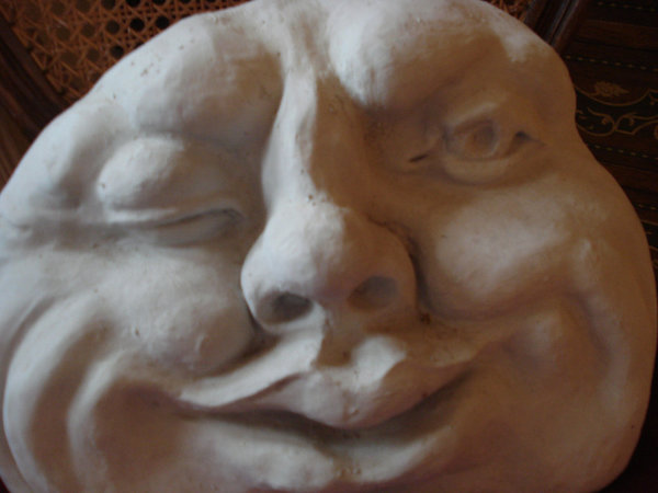 150-1610 Stein mit Gesicht 25 x 37 x 26 cm